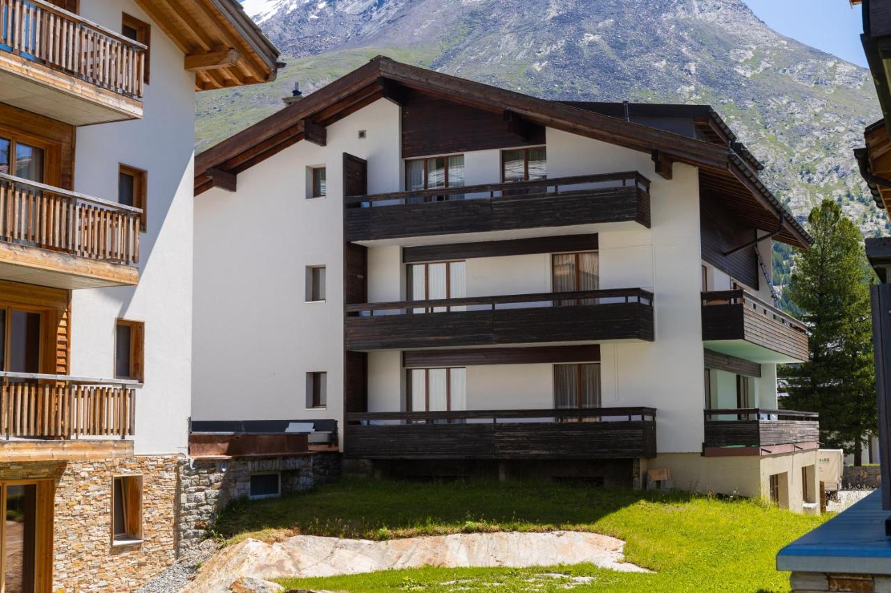 Appartement Haus Slalom à Saas Fee Extérieur photo